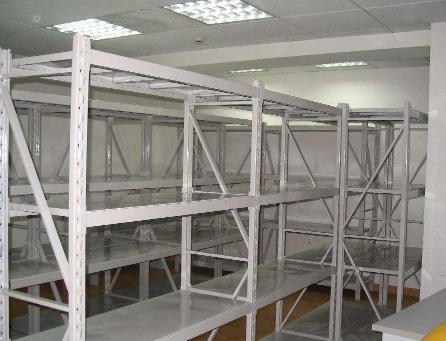 鄭州倉庫貨架廠常見的兩種組合布局方式 鄭州倉庫貨架廠常見的兩種組合布局方式